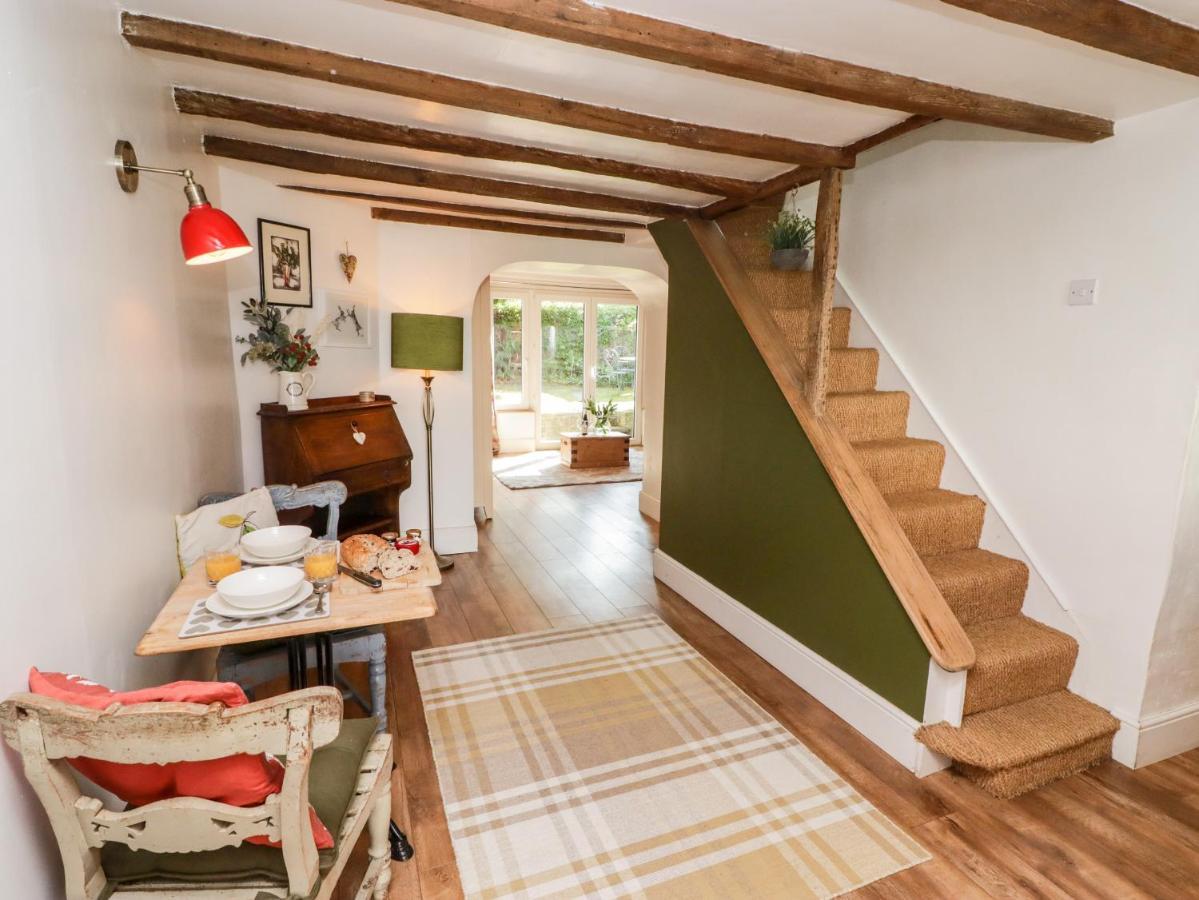Old Pump Cottage Ross-on-Wye ภายนอก รูปภาพ