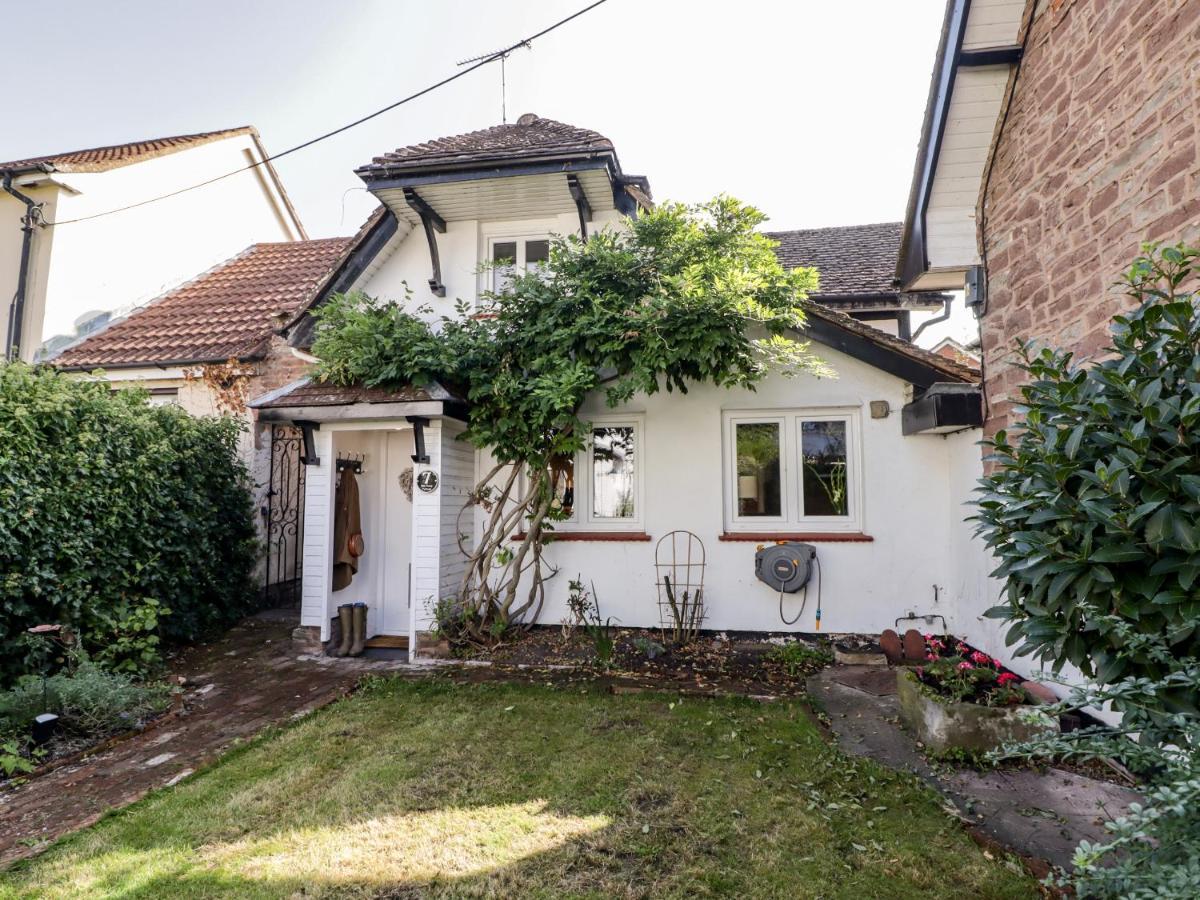 Old Pump Cottage Ross-on-Wye ภายนอก รูปภาพ