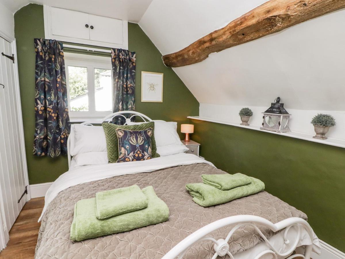 Old Pump Cottage Ross-on-Wye ภายนอก รูปภาพ