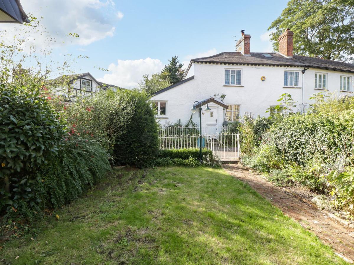 Old Pump Cottage Ross-on-Wye ภายนอก รูปภาพ